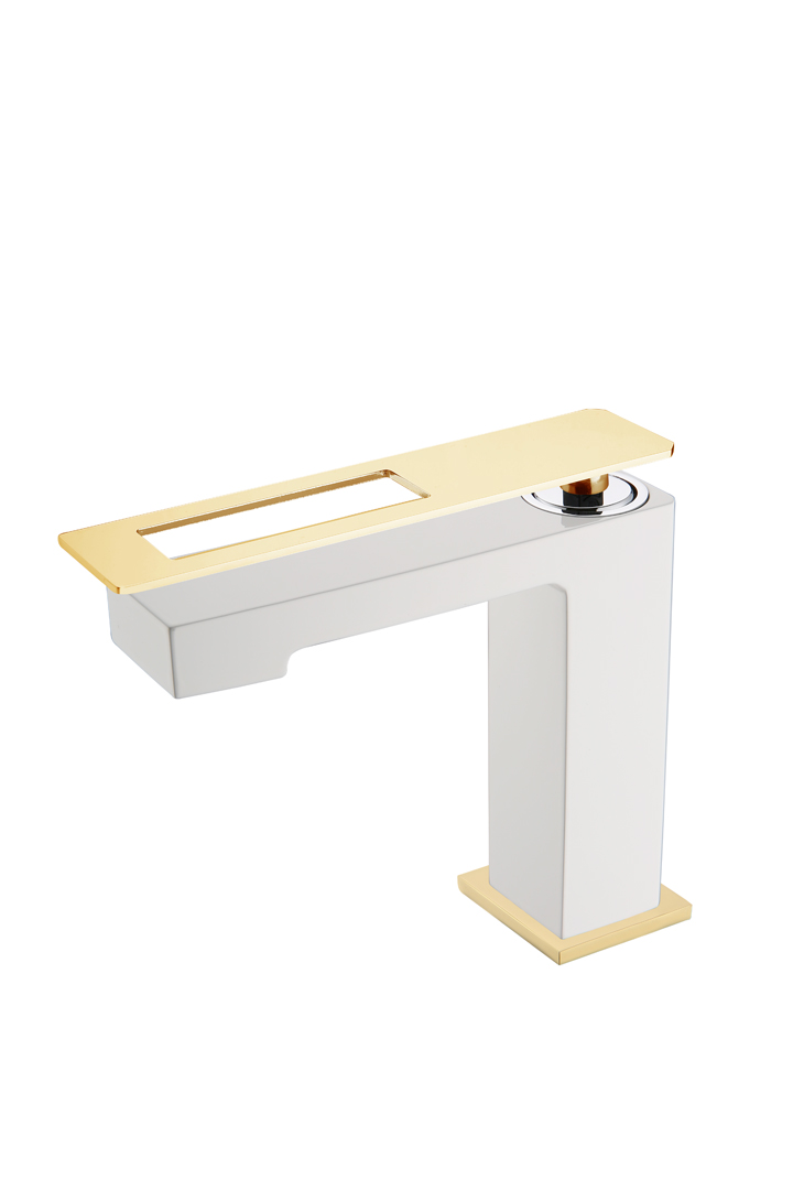 Смеситель для раковины Boheme Q 141-WG