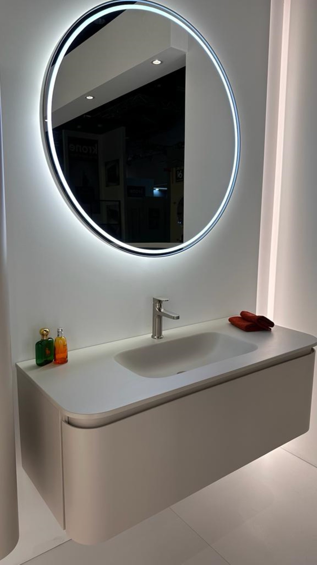 OVALE 1 полка 120CM CASHMERE тумба + РАКОВИНА-МОНОБЛОК CASHMERE, АКРИЛ OV0010200-120