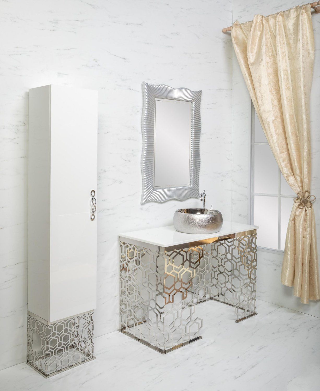 Консоль 109 см ArmadiArt Aura 891-CR