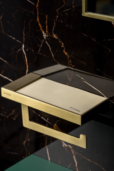Держатель для туалетной бумаги c крышкой Qubic Matt Gold 10721-MG