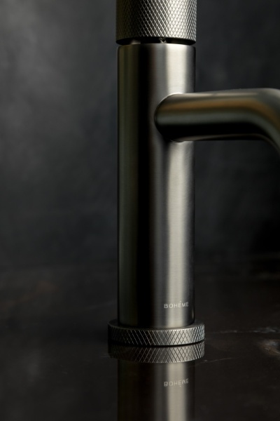 Смеситель для раковины Boheme Stick 121-GM.2