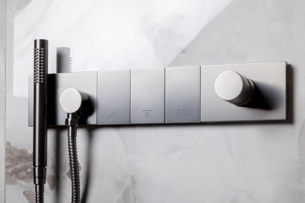 Встраиваемая душевая система Boheme Zodiac 132-2-GM