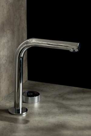 Смеситель для раковины автоматический Boheme Tech 158-CR