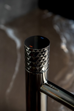 Смеситель для раковины Boheme Stick 121-SGM