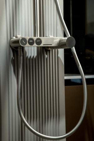 Смеситель для ванны Boheme Stick 123-NB