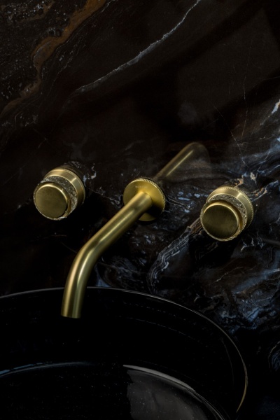 Смеситель для раковины Boheme Aura 152-2-MG-A