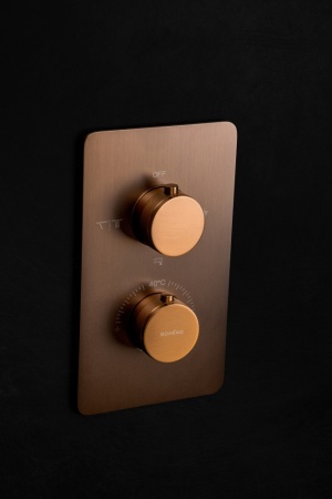 Смеситель встроенный с термостатом 3-х проходной CELL BRUSHED BRONZE 134-3-BRB