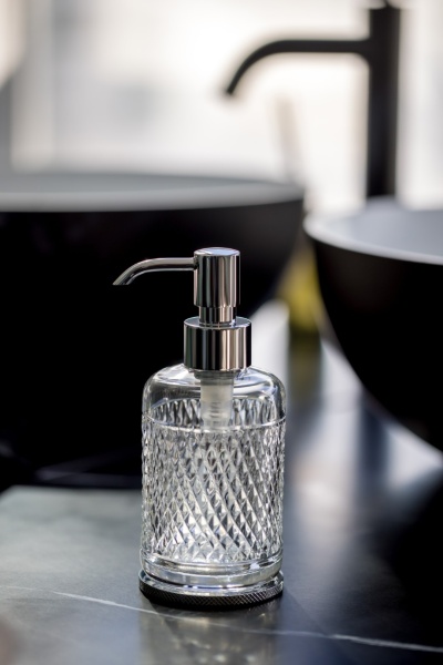 Дозатор жидкого мыла Boheme Aura 10250-CR