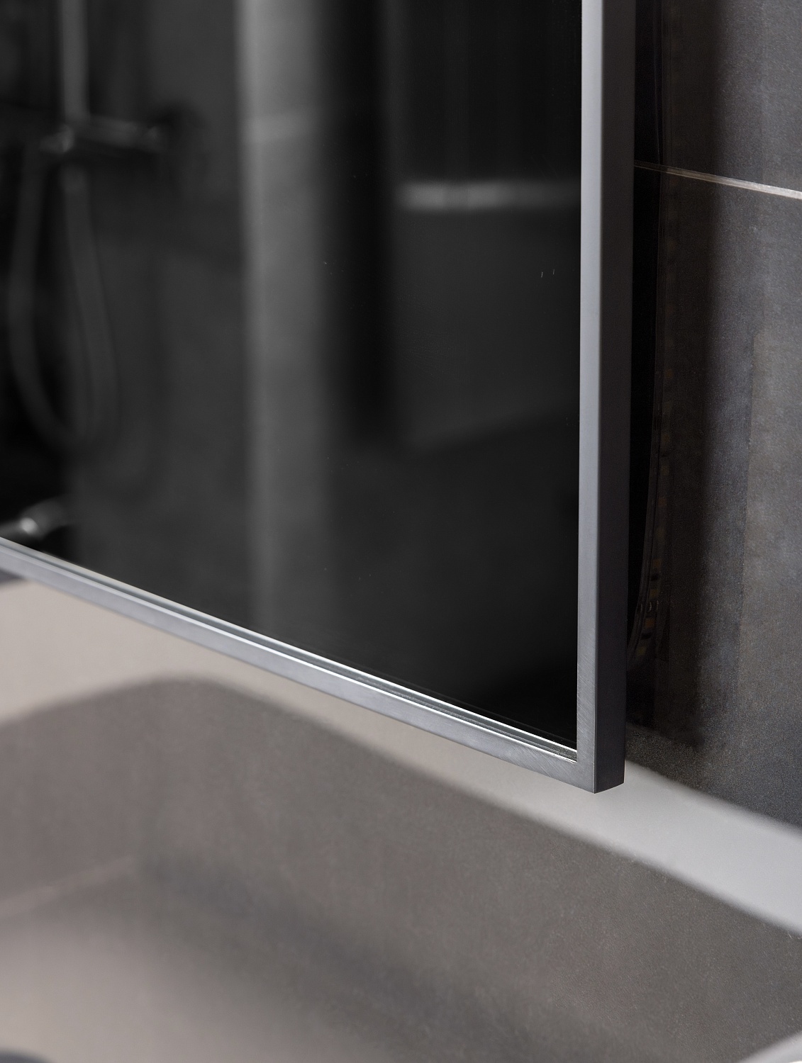 Новые зеркала в цветах хром, gun metal, золото