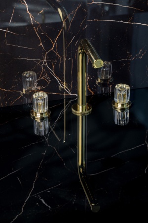 Смеситель для раковины Boheme Elegante 152-G-EL