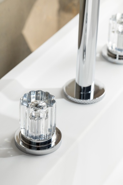 Смеситель для раковины Boheme Elegante 152-CR-EL