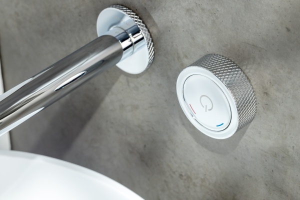 Смеситель для раковины автоматический Boheme Tech 158/2-CR