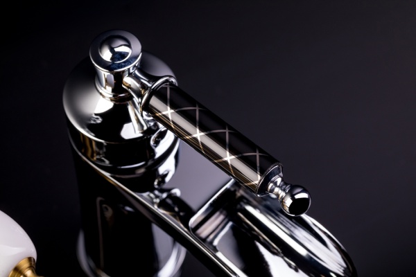 Смеситель для раковины Boheme Vogue 221