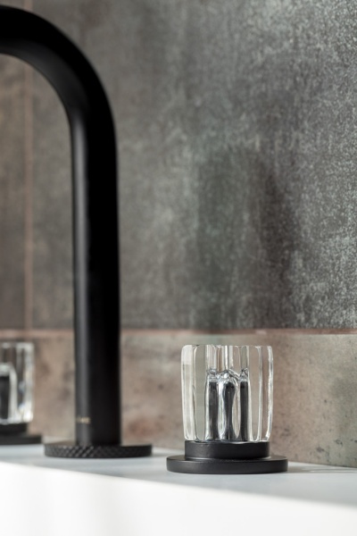 Смеситель для раковины Boheme Elegante 152-B-EL