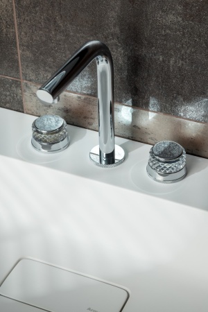 Смеситель для раковины Boheme Aura 152-CR-A