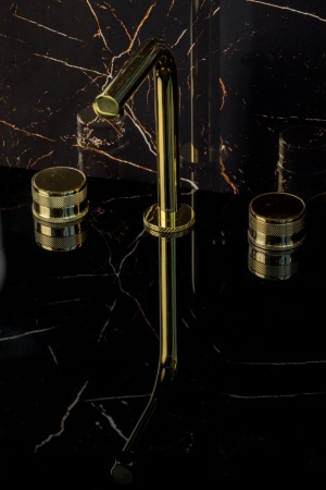 Смеситель для раковины Boheme Prestige 152-G-PR